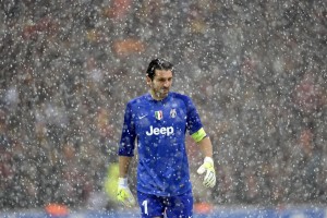 开云APP-布伦森关键回合不手软，黄蜂淘汰辽宁队